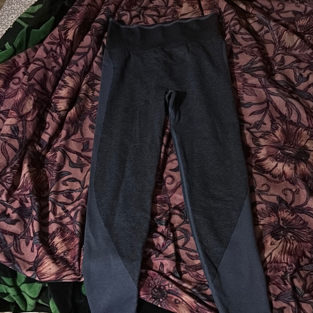 PINK Victoria's Secret Dark Gray Leggings